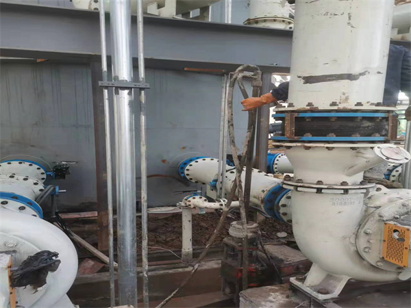 高场办事处设备基础沉降下沉注浆加固增加荷载